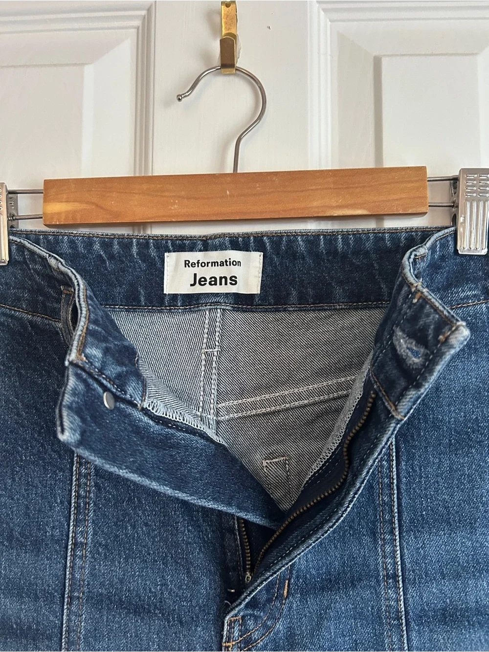Reformation Mid-Rise Straight-Leg Jeans in Dark Blue - Picture 3 of 8